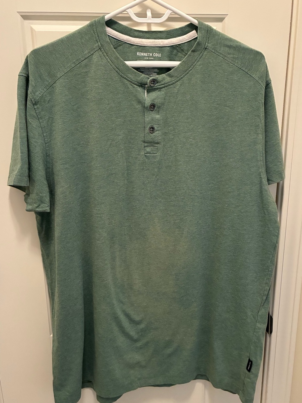 Kenneth Cole Men’s Sage Green Short Sleeve Henley Polo